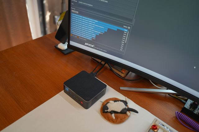 選擇臺式機還是小主機？零刻SEI12海外體驗報告